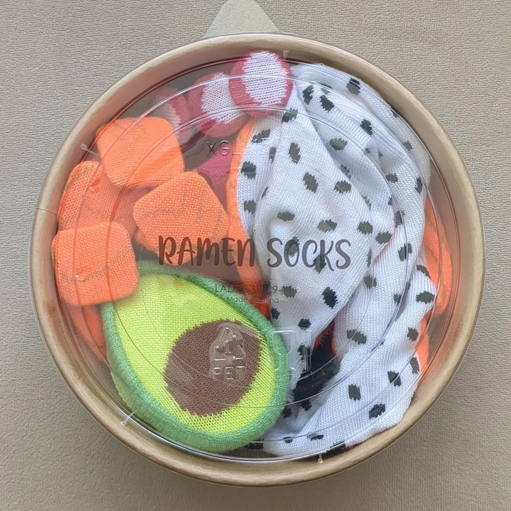 Super Cute Ramen Socks - W9-11